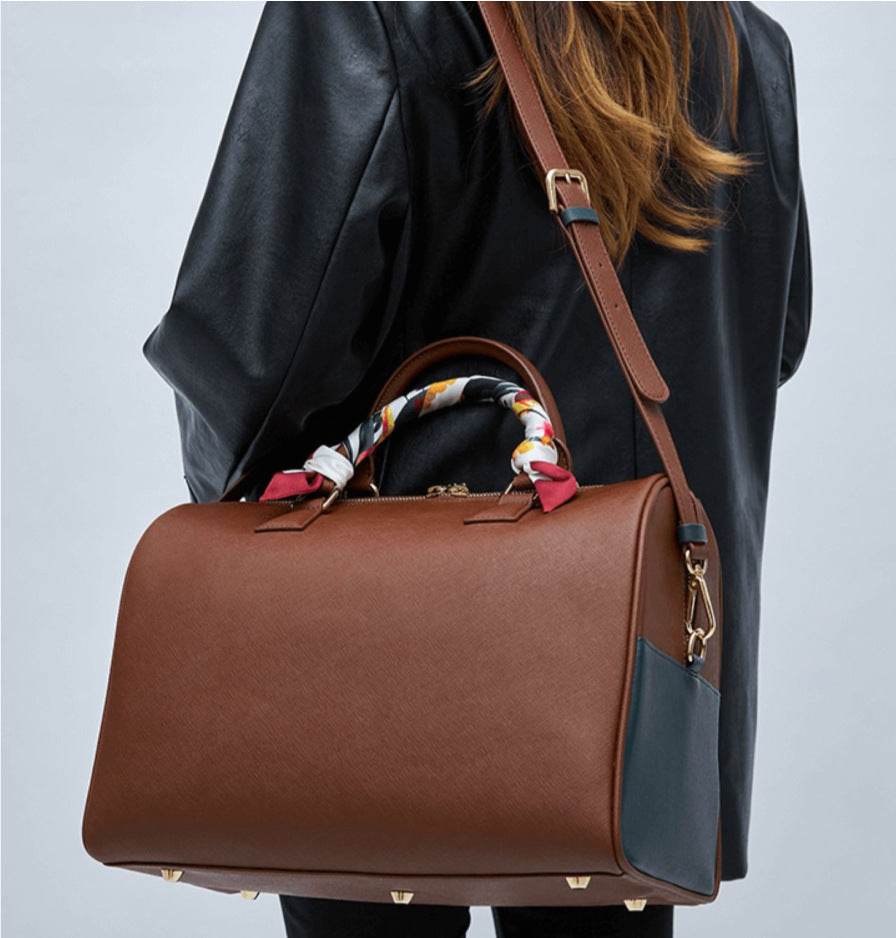 Design A Large-capacity Backpack With One Shoulder Slung Diagonally - Millivan supplies
