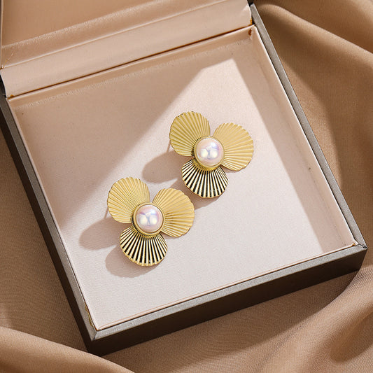 Women's Fashion Titanium Steel Trefoil Flower Pearl Earrings - Gold Plated
