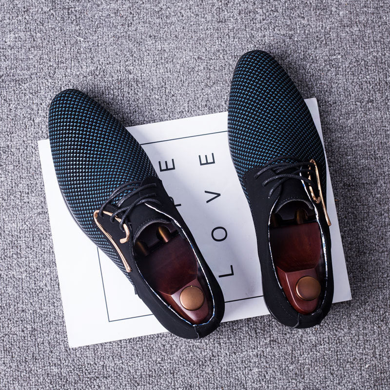 E-commerce New Men's Leather Shoes - Tooling Style Cross Strap Work Shoes