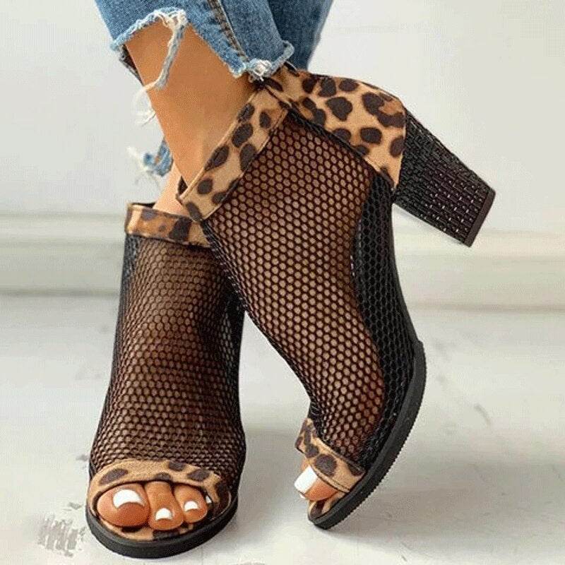 Large size thick heel mesh zipper sandals women - Millivan supplies