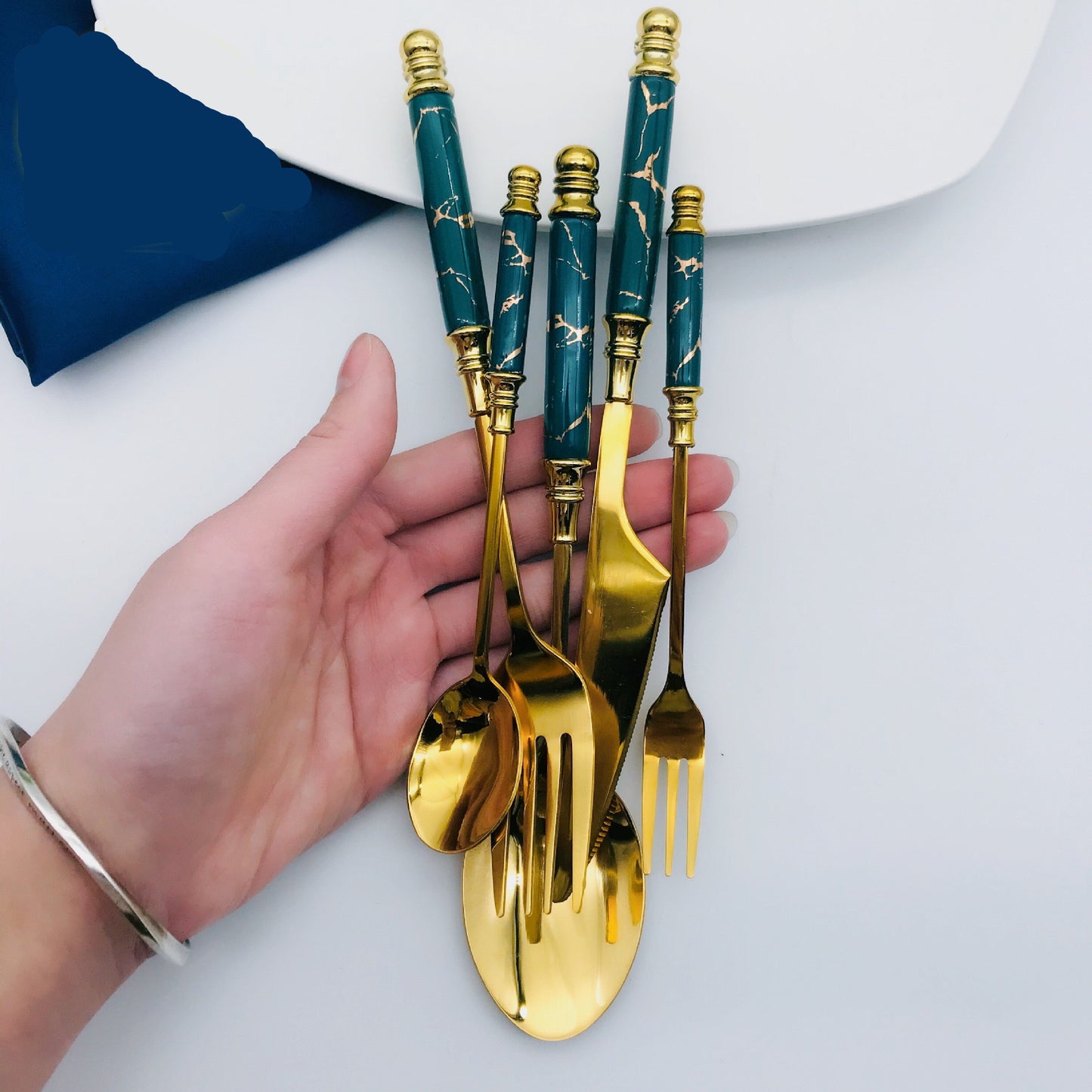 Stainless Steel Gilded Tableware With Ceramic Handle - 5-Piece Western Cutlery Set