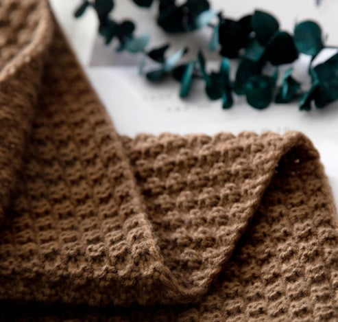 Nordic Fringed Knit Ball Blanket Wool Blanket Office Air Conditioning Lunch Break Shawl Sofa Leisure Blanket - Acrylic 900g