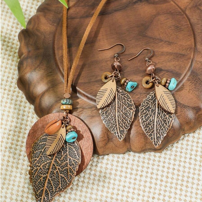 Women's Bohemian Retro Jewelry Set - Leaf Design Earrings & Necklace