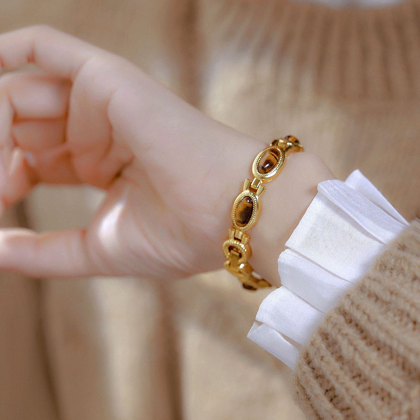 BS Gold Retro Tigereye Chain Watch - Rich Luxury