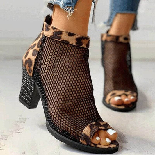 Large size thick heel mesh zipper sandals women - Millivan supplies