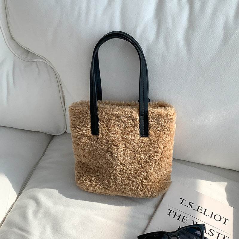 Women Solid Color Fashion Cute Plush Bag - Millivan supplies