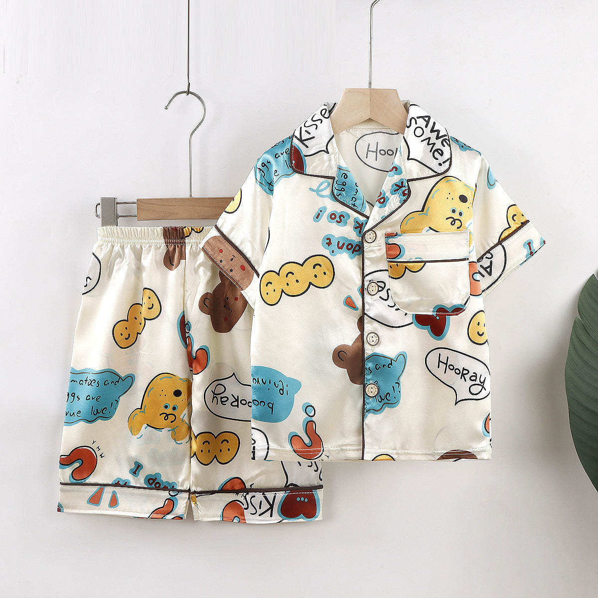 Boys' And Girls' Cartoon Home Ice Silk Short Sleeve Homewear Lightweight Comfortable Pajamas Suit