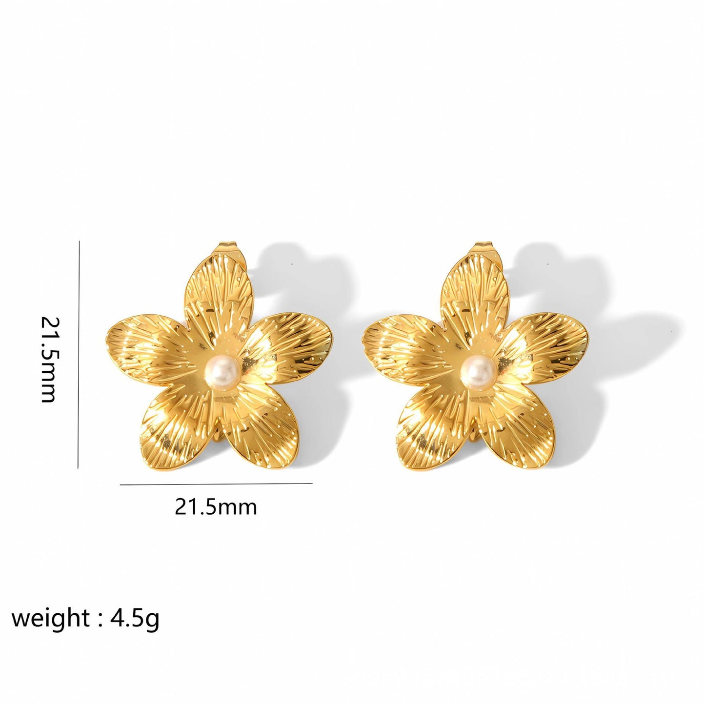 Gold flower-shaped earrings with measurements and weight on a white background