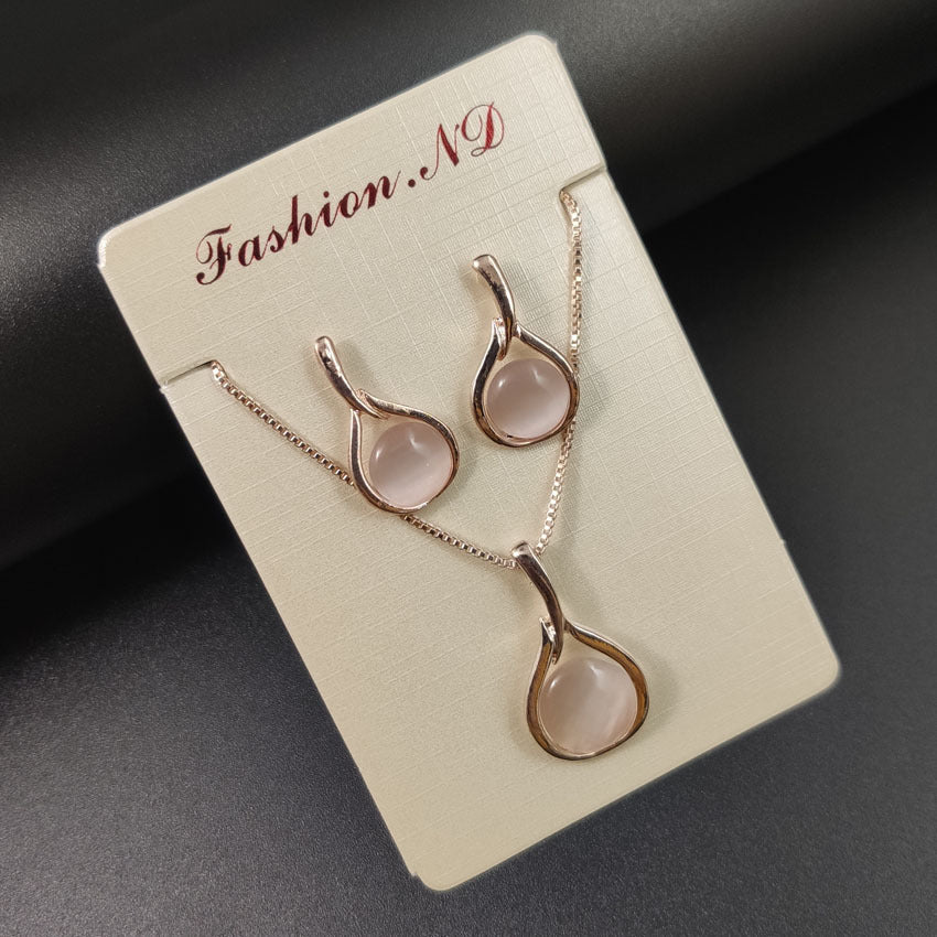 Elegant Alloy Jewelry Set - Fashion Personality Necklace with Matching Earrings