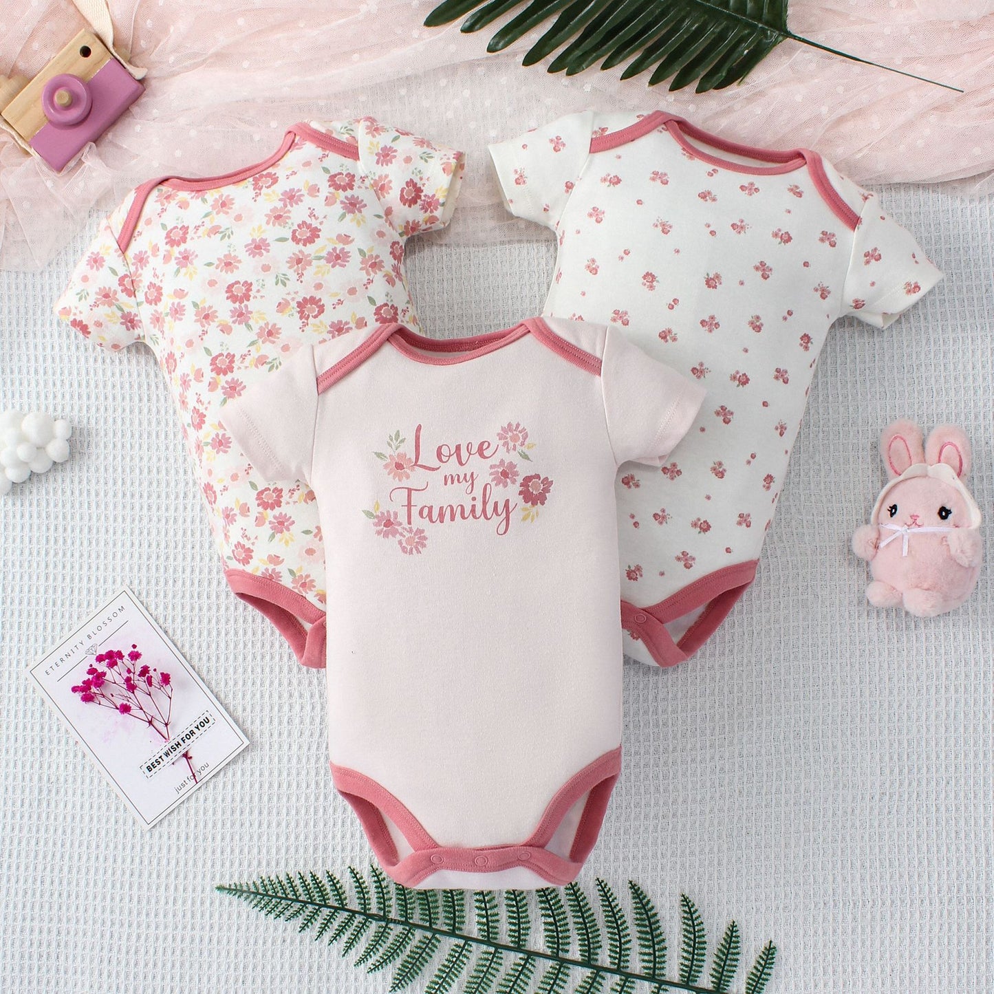 Baby Jumpsuit Fashion Three-Piece Set - Blue Giraffe Design