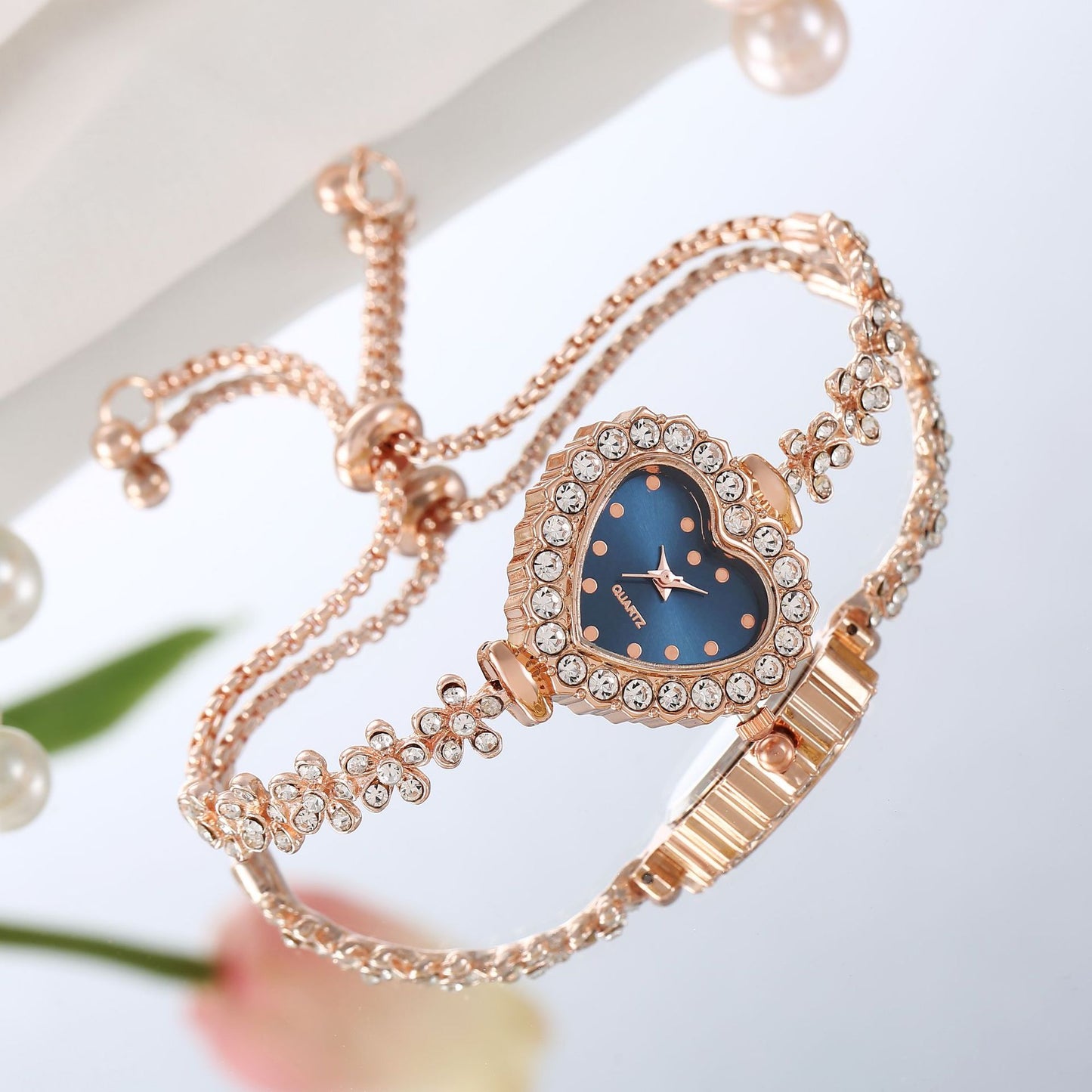 Flower Chain Diamond Women's Watch - Elegant All-Match