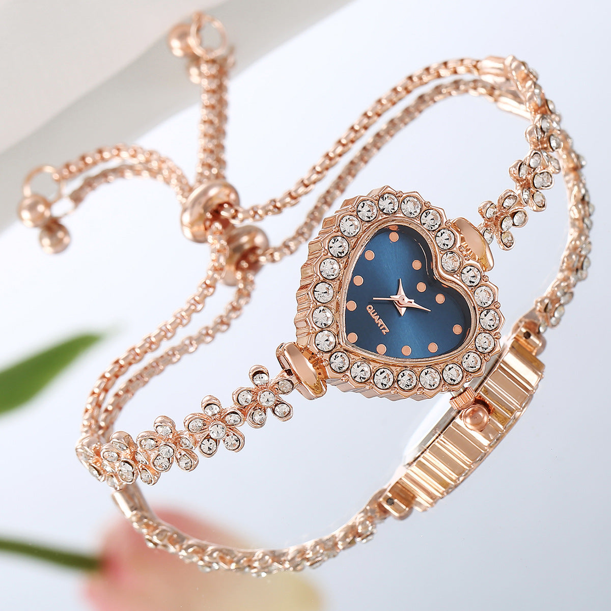 Flower Chain Diamond Women's Watch - Elegant All-Match