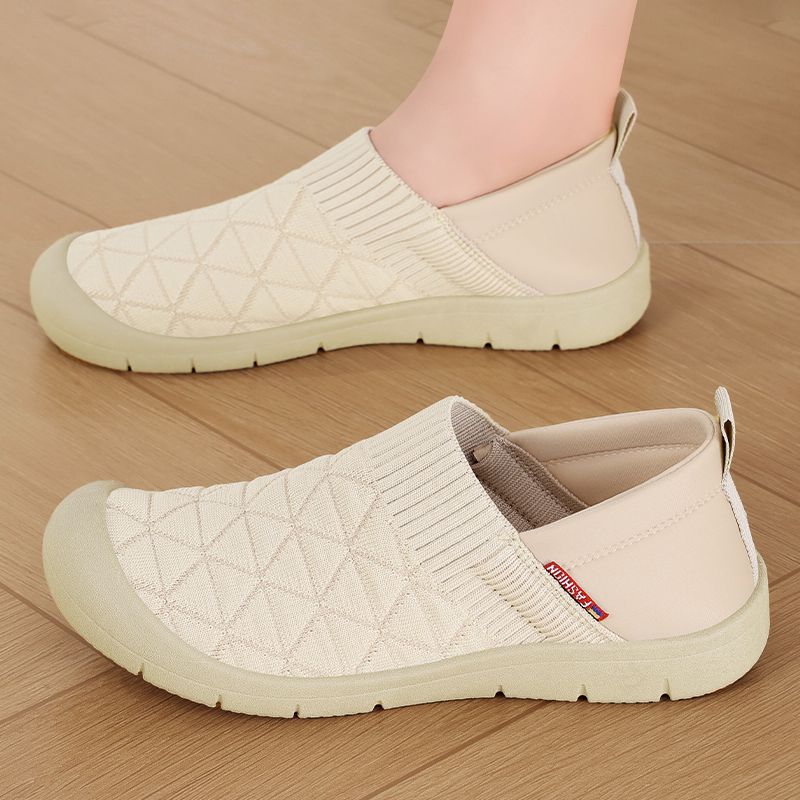 Female Lightweight Flat Soft Bottom Comfortable All-matching Cloth Shoes