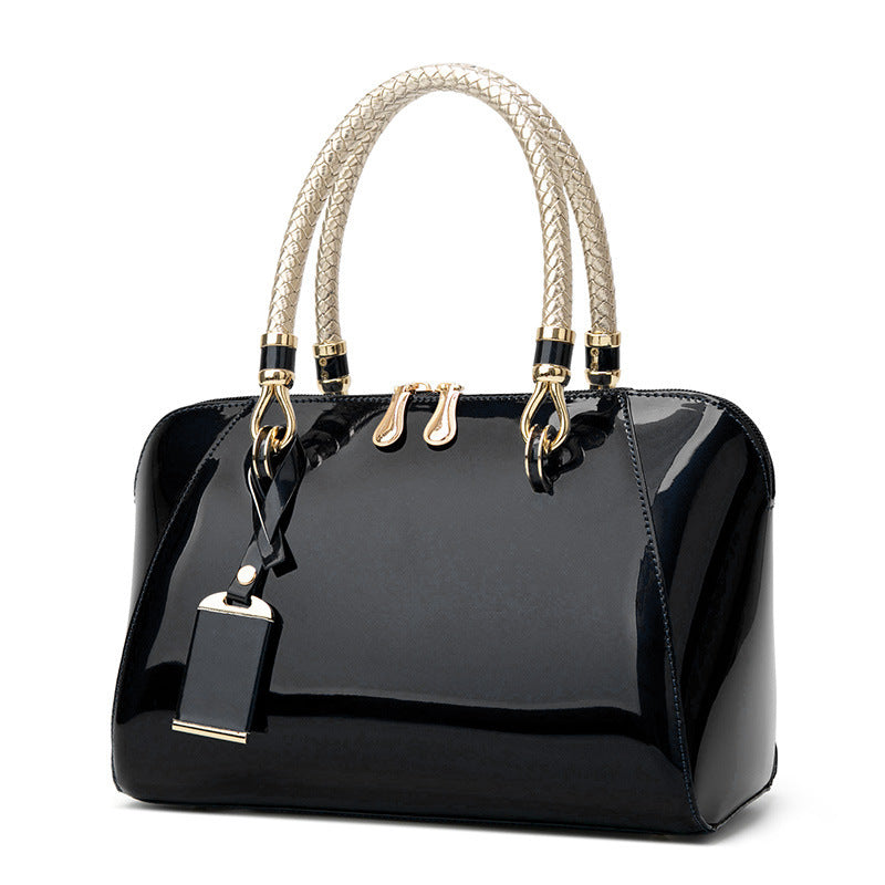 Women's Patent Leather Handbag - Black Shiny Fashion One-shoulder Diagonal Bag