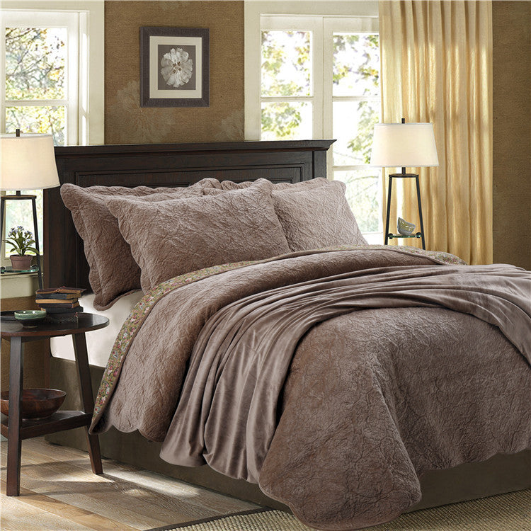 Solid Color Diamond Velvet Four-piece Set Flannel Three-piece Set