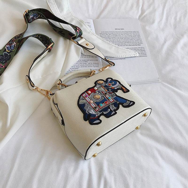 Korean Style Versatile Wide-strap Crossbody Bag - Millivan supplies