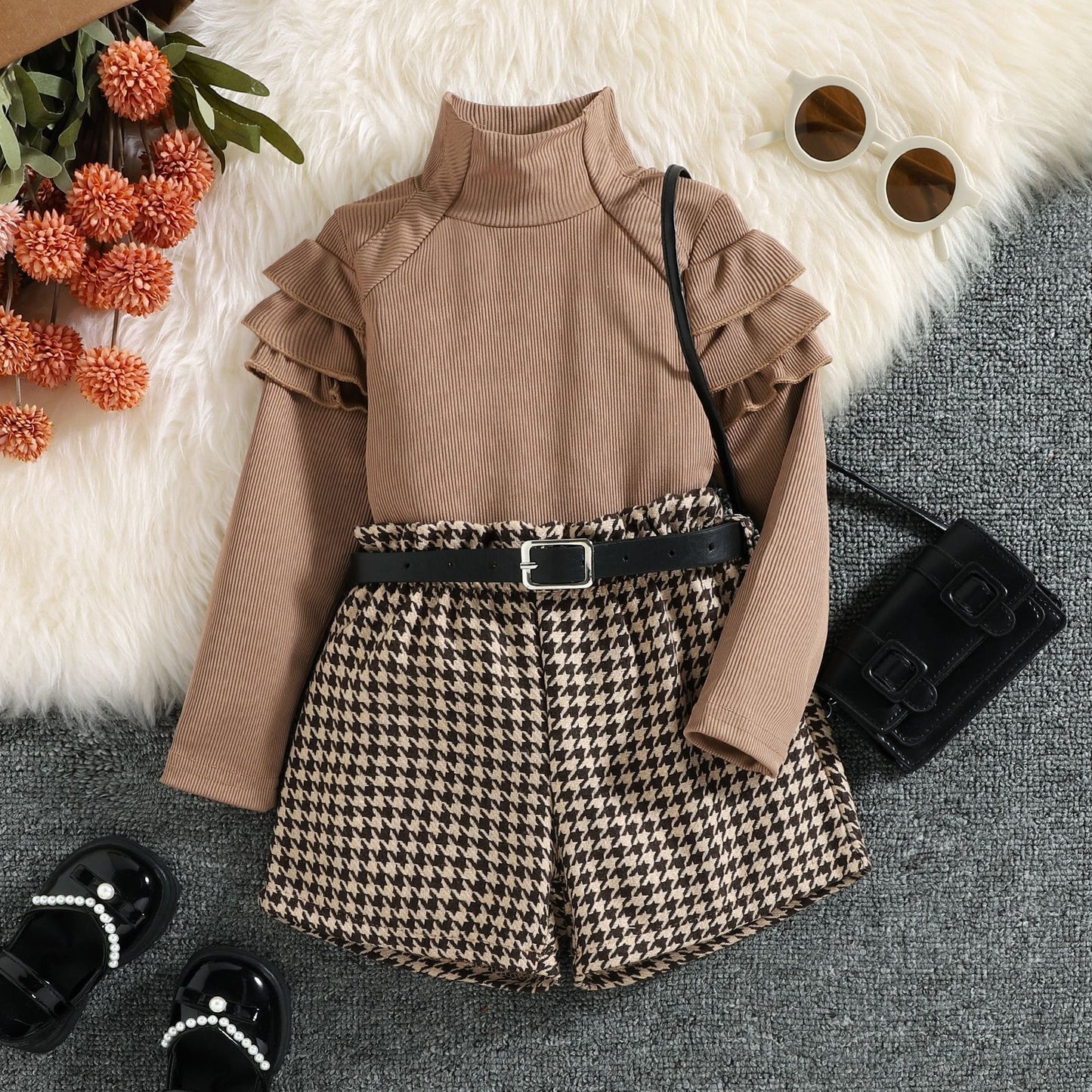 Children's Turtleneck Flounce Long Sleeve Shorts Including Belt Suit