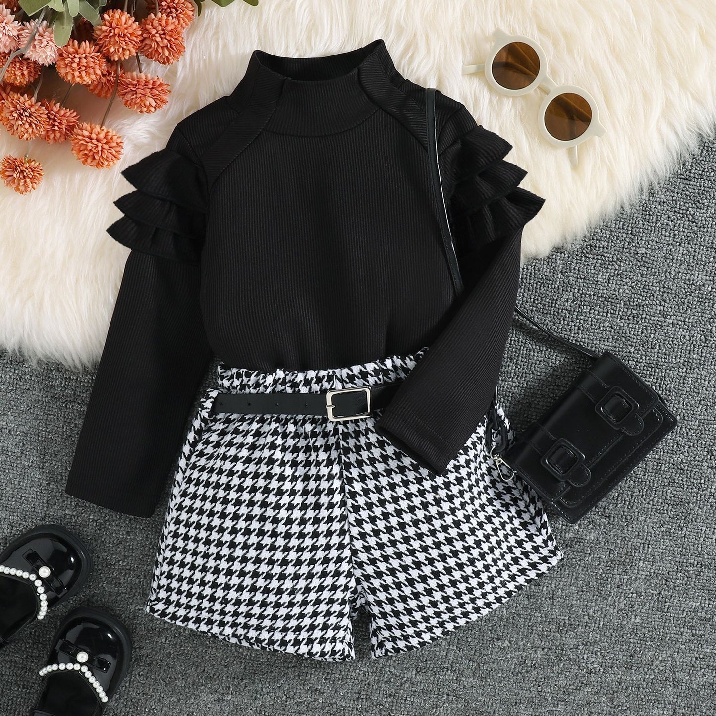 Children's Turtleneck Flounce Long Sleeve Shorts Including Belt Suit