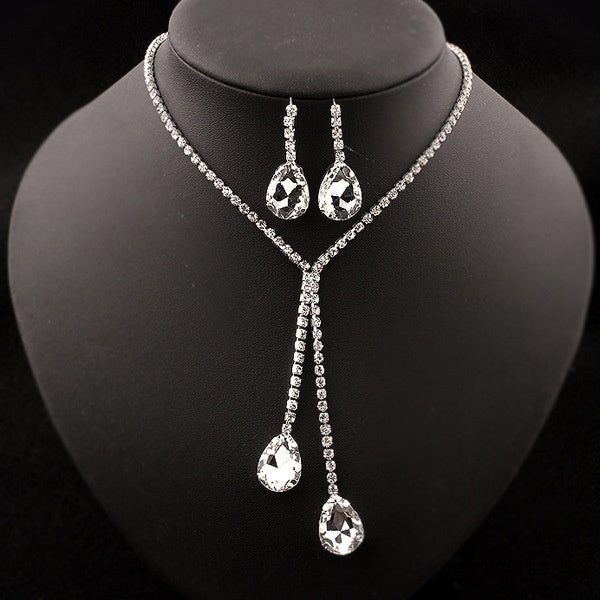 Elegant Alloy Jewelry Set - Fashion Personality Necklace with Matching Earrings