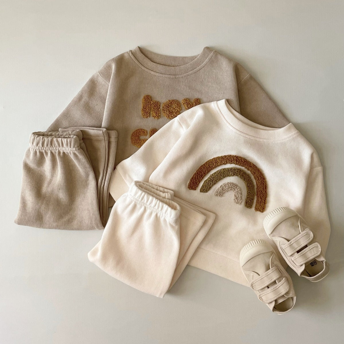 Adorable Newborn Alphabet Embroidery Set - Long Sleeve Two-Piece Suit