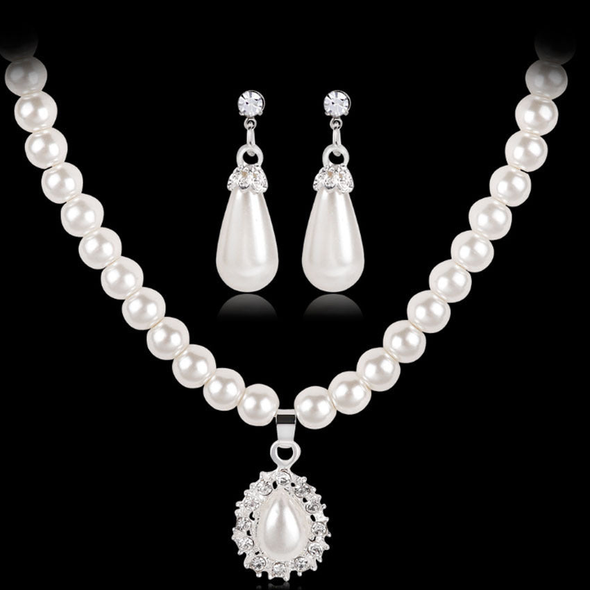 Elegant Alloy Jewelry Set - Fashion Personality Necklace with Matching Earrings