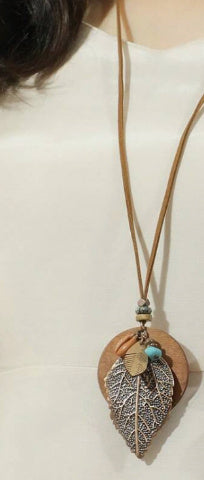 Women's Bohemian Retro Jewelry Set - Leaf Design Earrings & Necklace