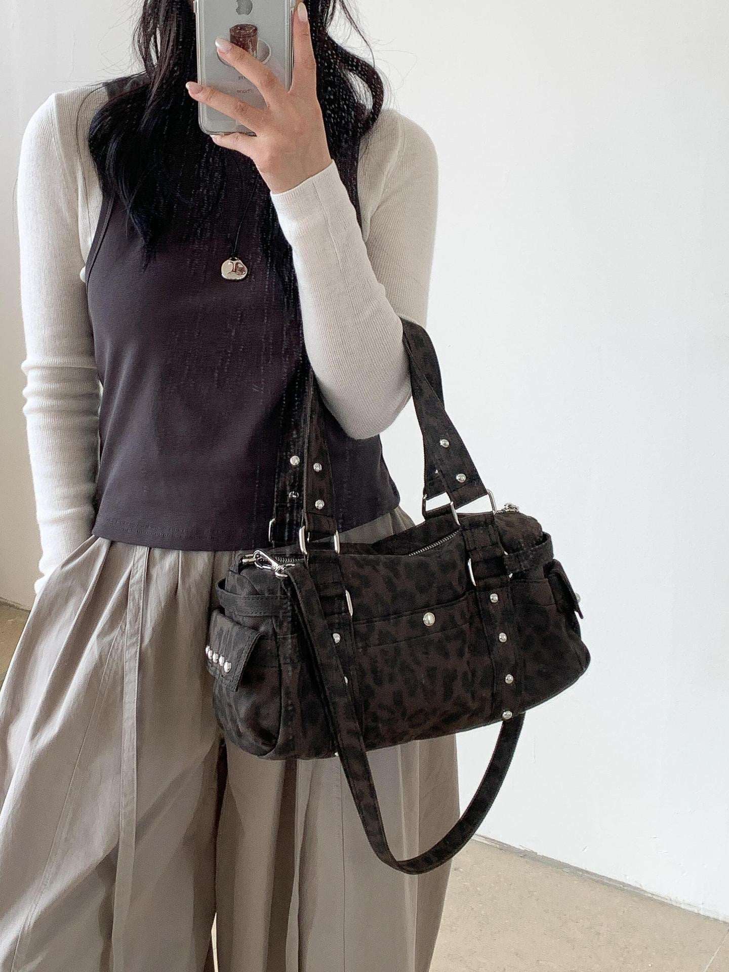 Retro Leopard Print Plush Handbag - Stylish Soft Crossbody Bag