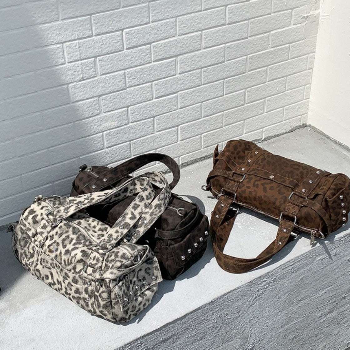 Retro Leopard Print Plush Handbag - Stylish Soft Crossbody Bag