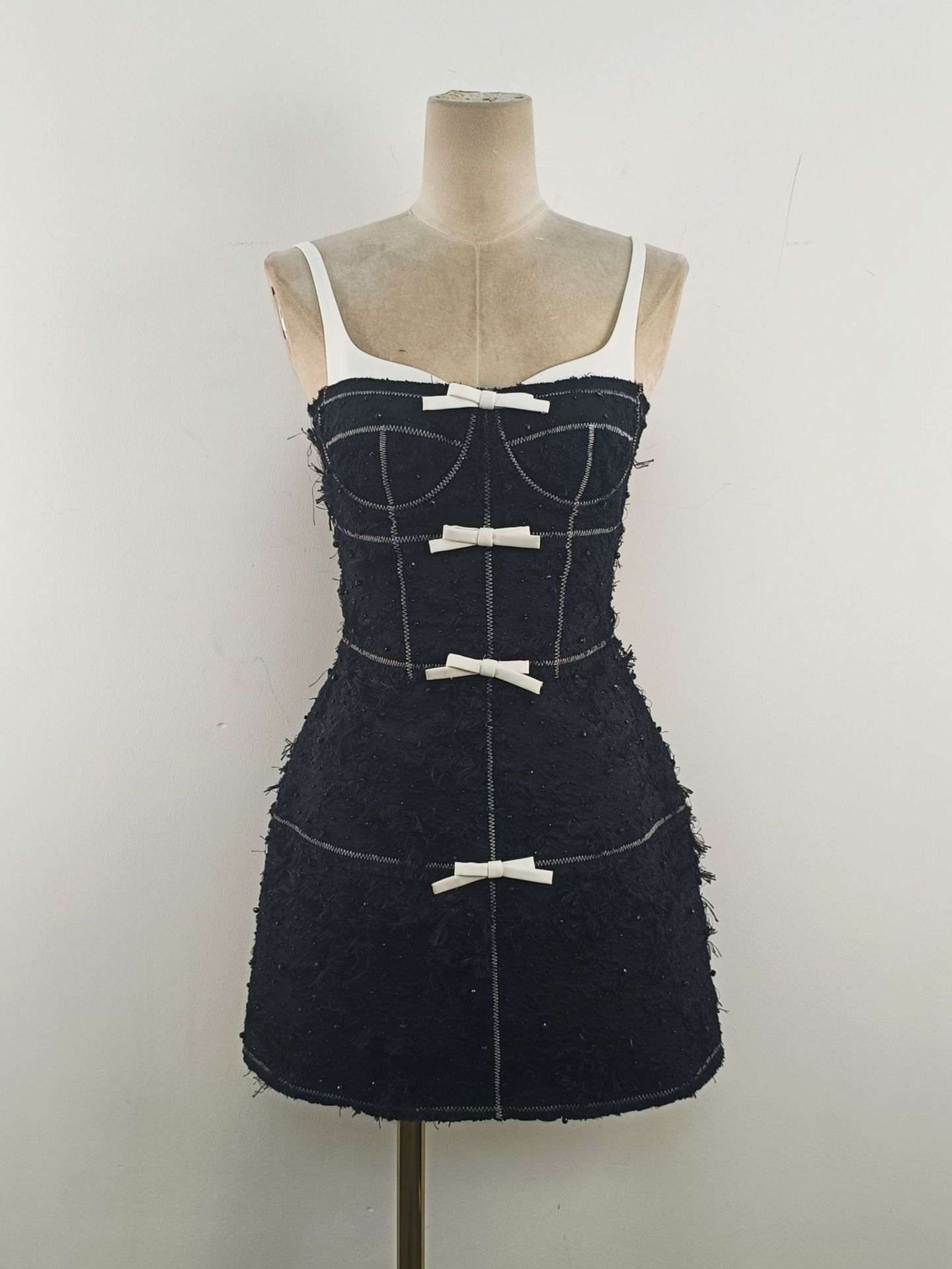 Women's French-Inspired Beaded Bow Sleeveless A-Line Mini Slip Dress | Apricot & Black | S–XL