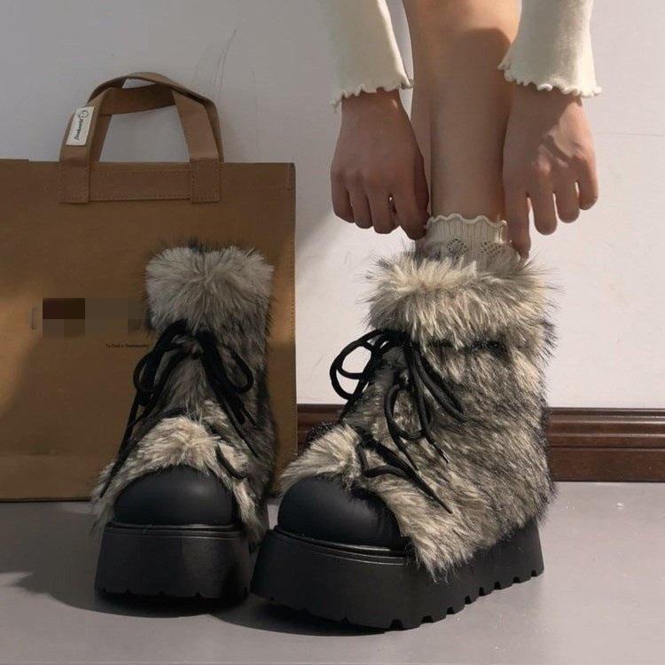 Le Caldus — Faux-Fur Slip-On Lace-Detail Mid-Calf Snow Boots
