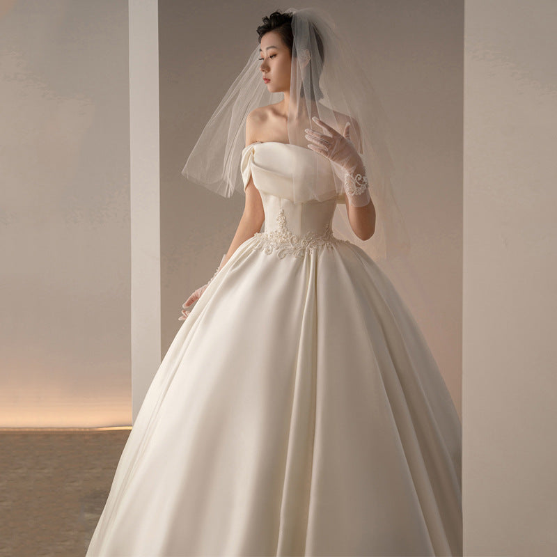 The Rétro Satiné Bridal Gown