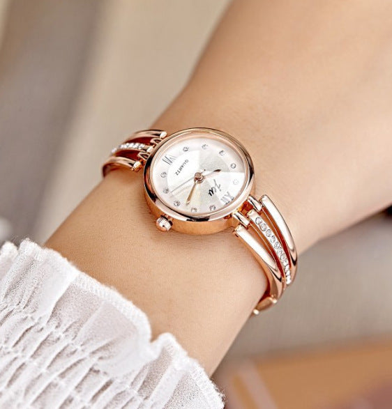 Round Rhinestone Women's Watch - Steel Band Fashion