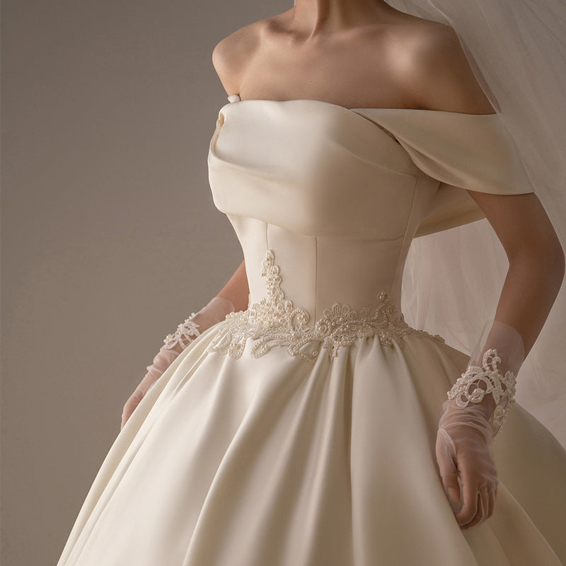 The Rétro Satiné Bridal Gown
