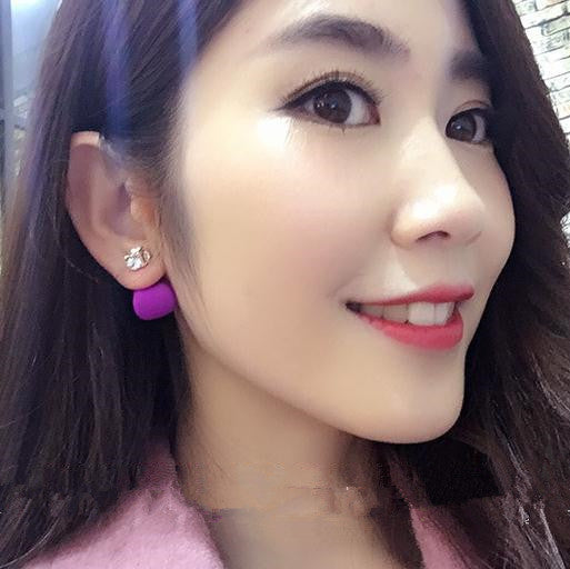Candy-colored cube-shaped earrings