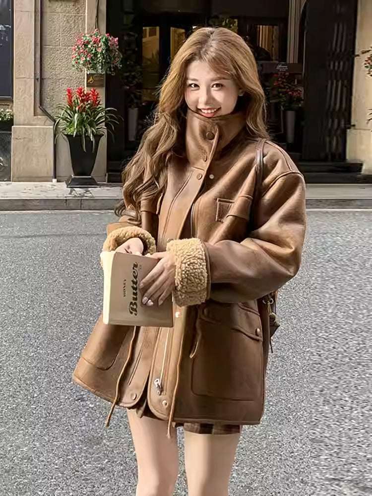 Women's Thickened Lambskin Coat – Integrated Lambswool Fur Lining Loose Turn-Down Collar Winter Coat | Brown | XS–XL