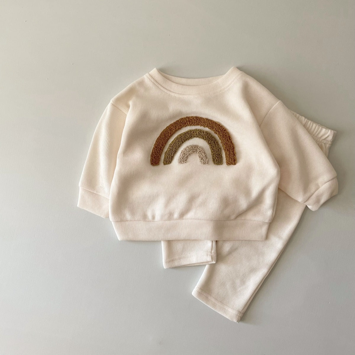 Adorable Newborn Alphabet Embroidery Set - Long Sleeve Two-Piece Suit