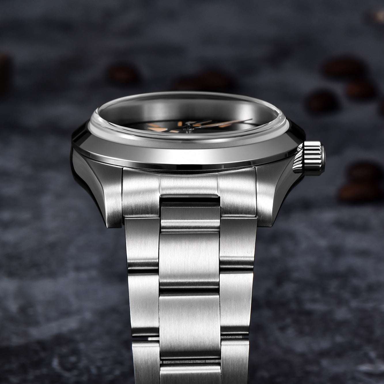 Men's Retro Automatic Mechanical Watch – NH35 Movement 200m Waterproof Stainless Steel Business Watch | Black