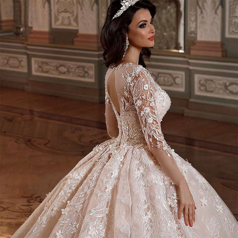 Backless Trailing Wedding Dress | White | US 2–16 & 14W–26W