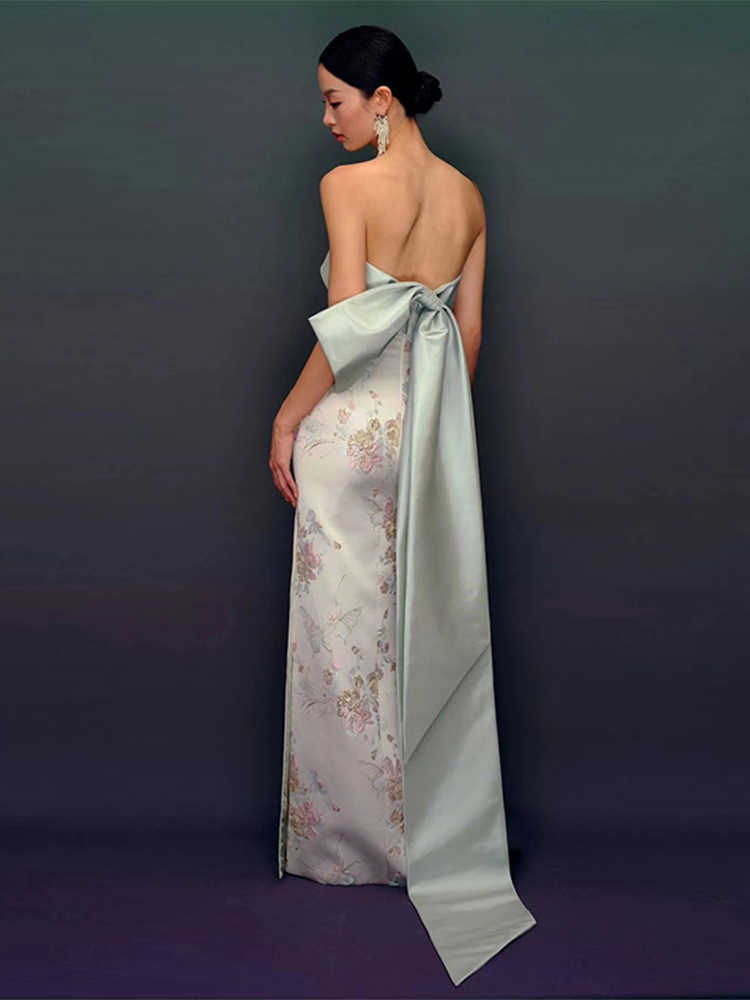 The Azur Sirène Bridal Gown