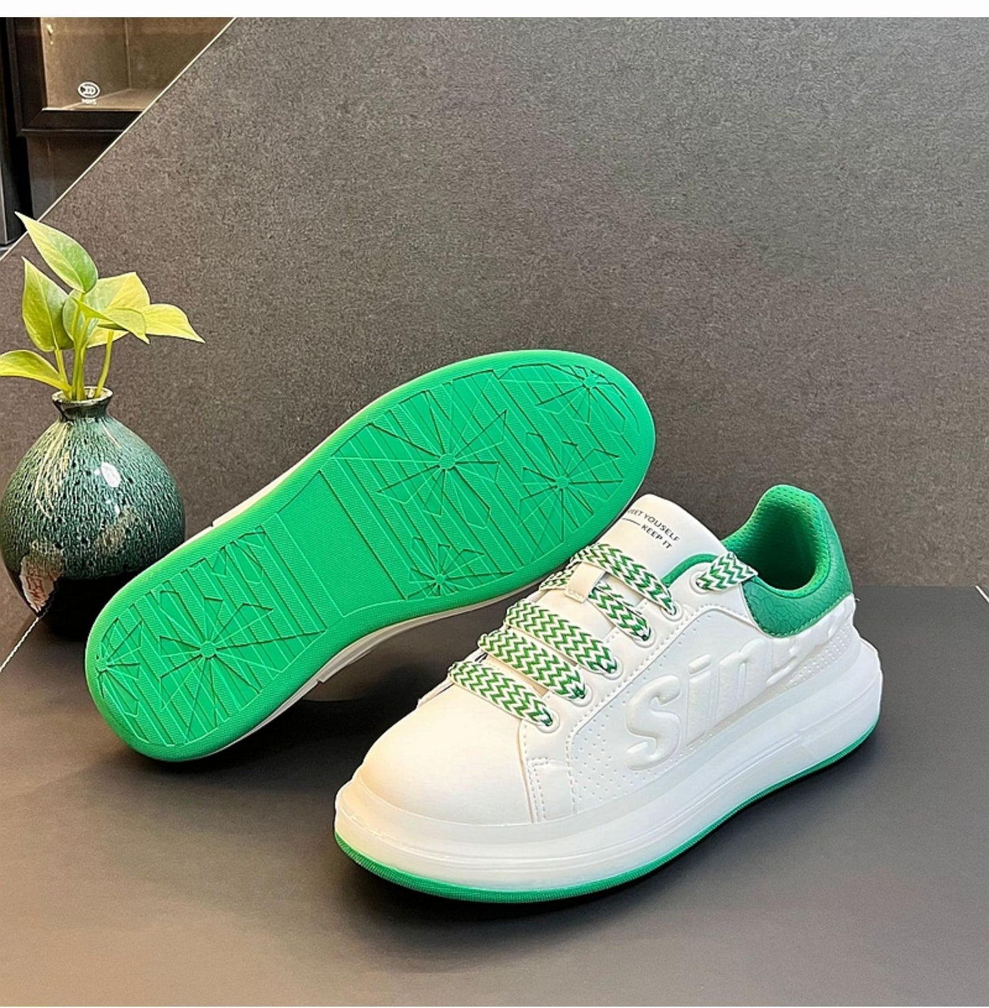 Korean Version Of A Hundred Casual Thick Bottom To Increase The Height Of Spring And Autumn Shoes