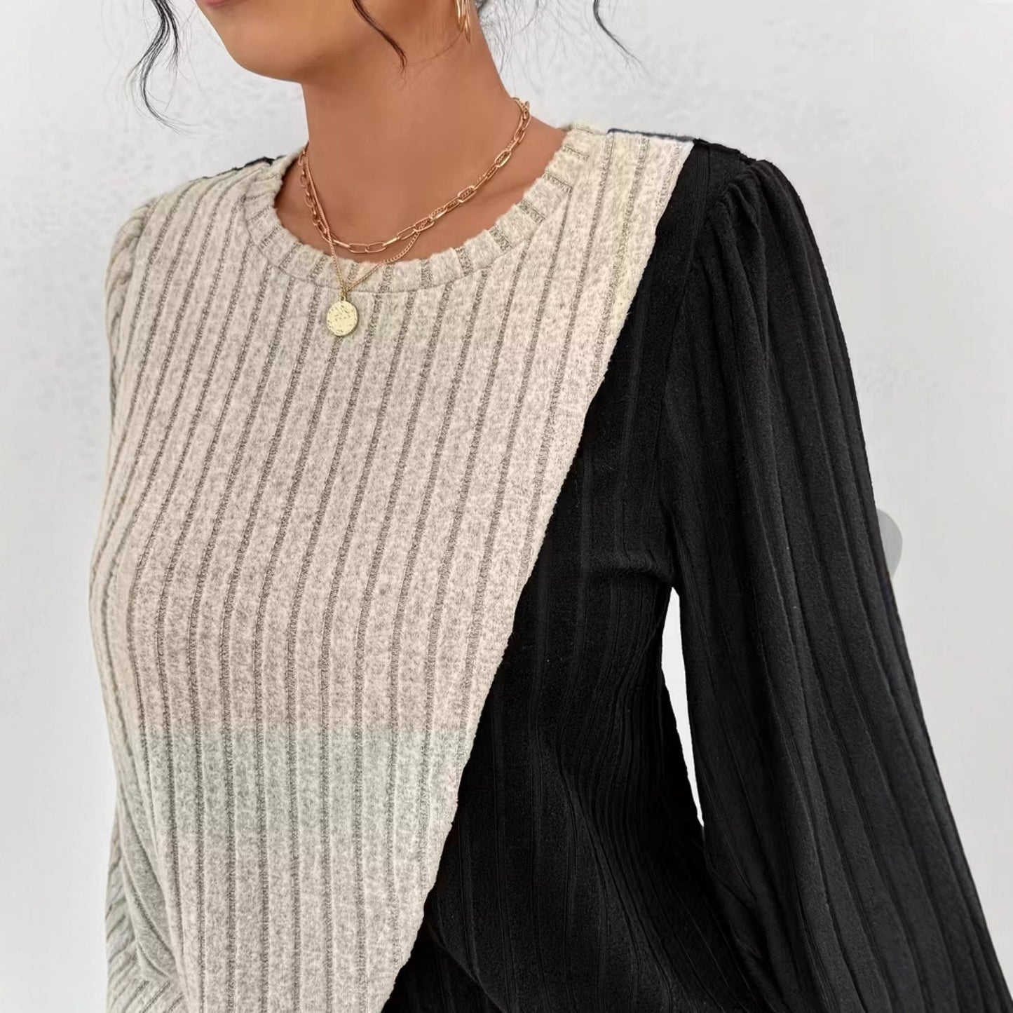 Women's Colorblock Top & Straight-Leg Pants Set