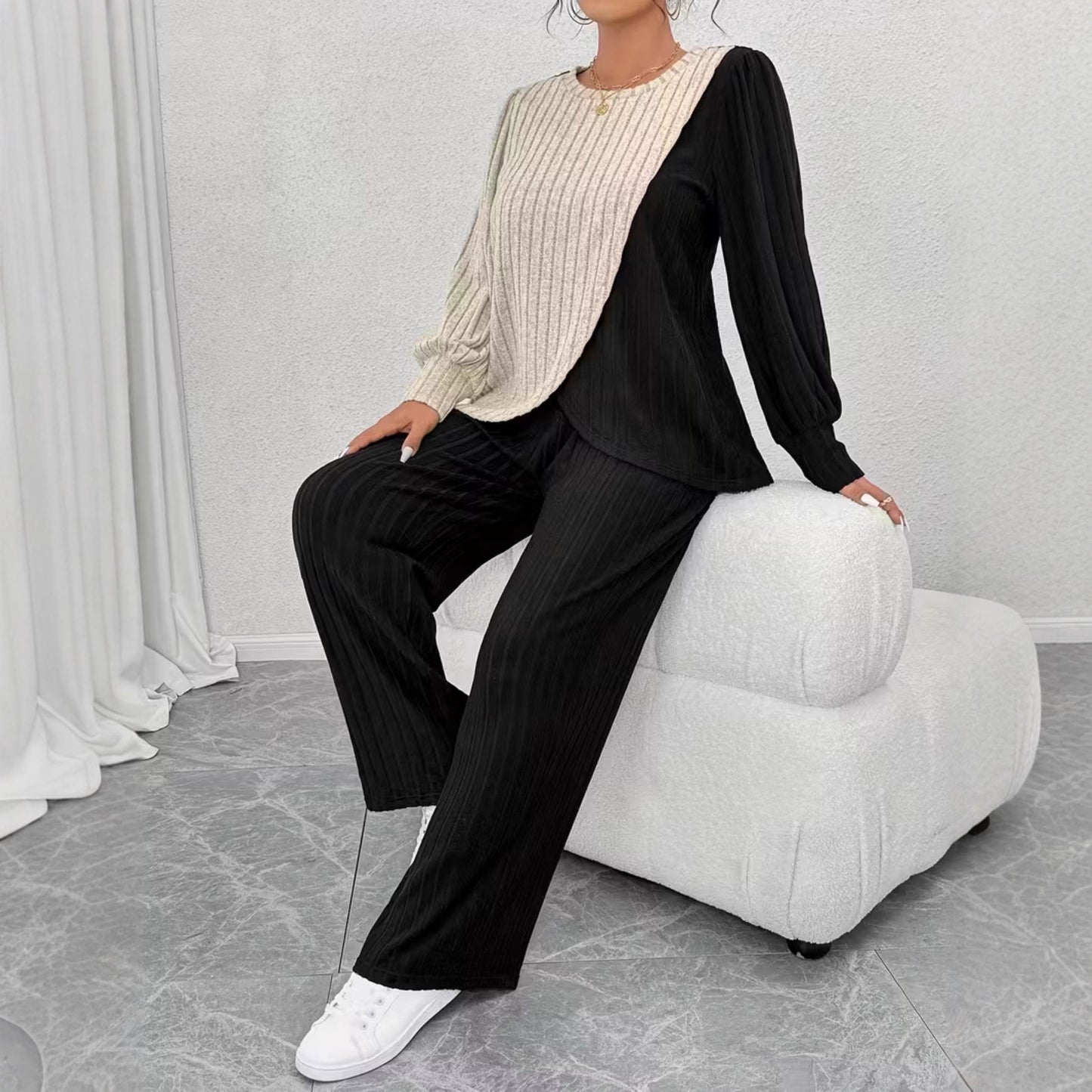 Women's Colorblock Top & Straight-Leg Pants Set