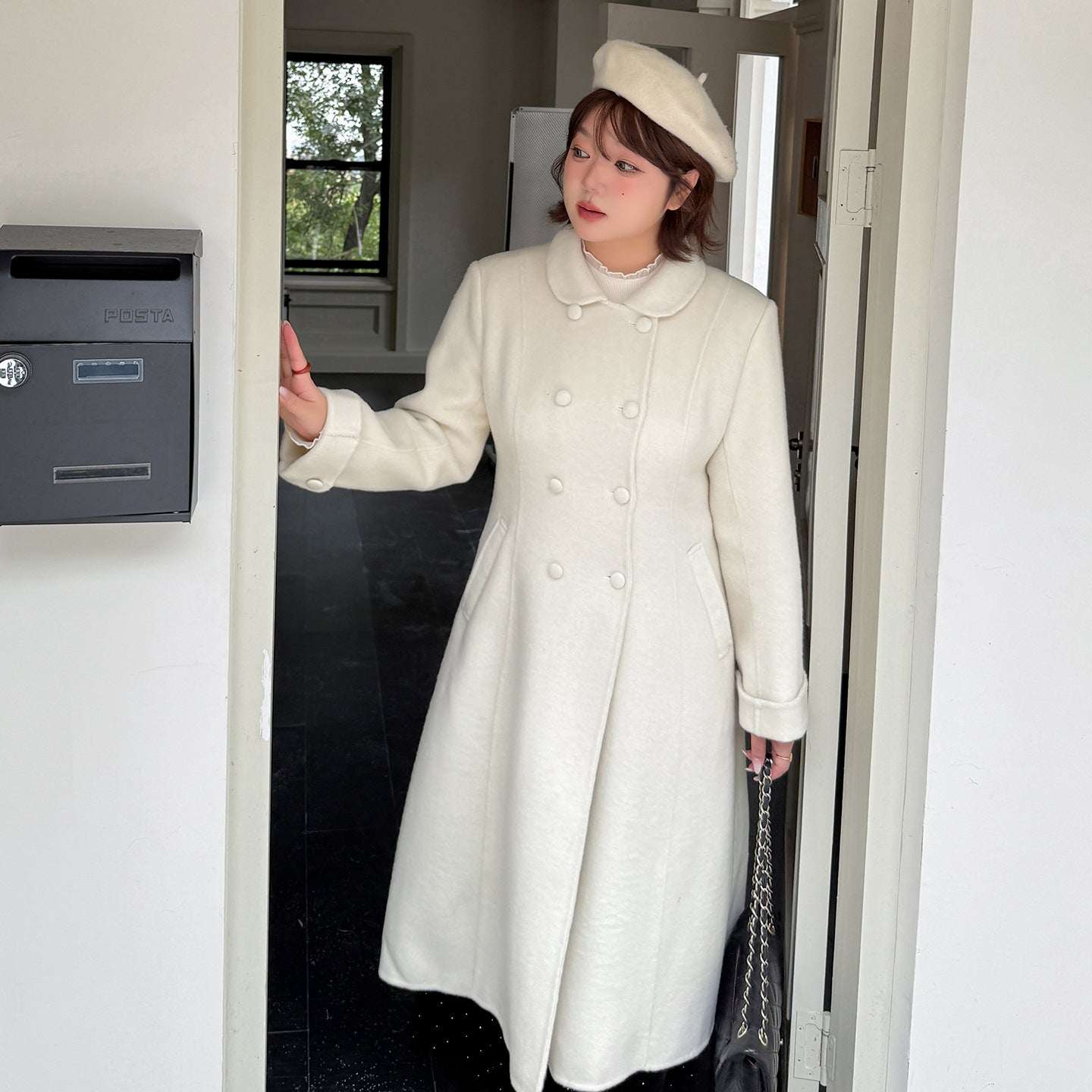 Women's Retro Fitted Double-Faced Wool Coat – Extra-Long High-Waist Elegant Winter Coat | Apricot & Black | XL–4XL