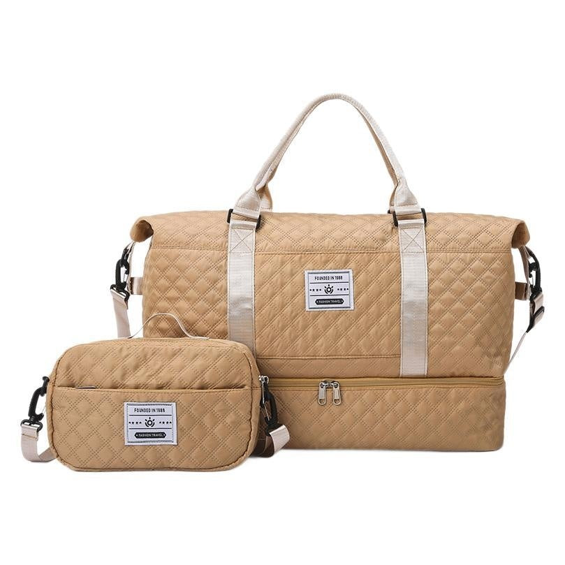 Le Matelassé — Quilted Oxford Crossbody Travel Bag
