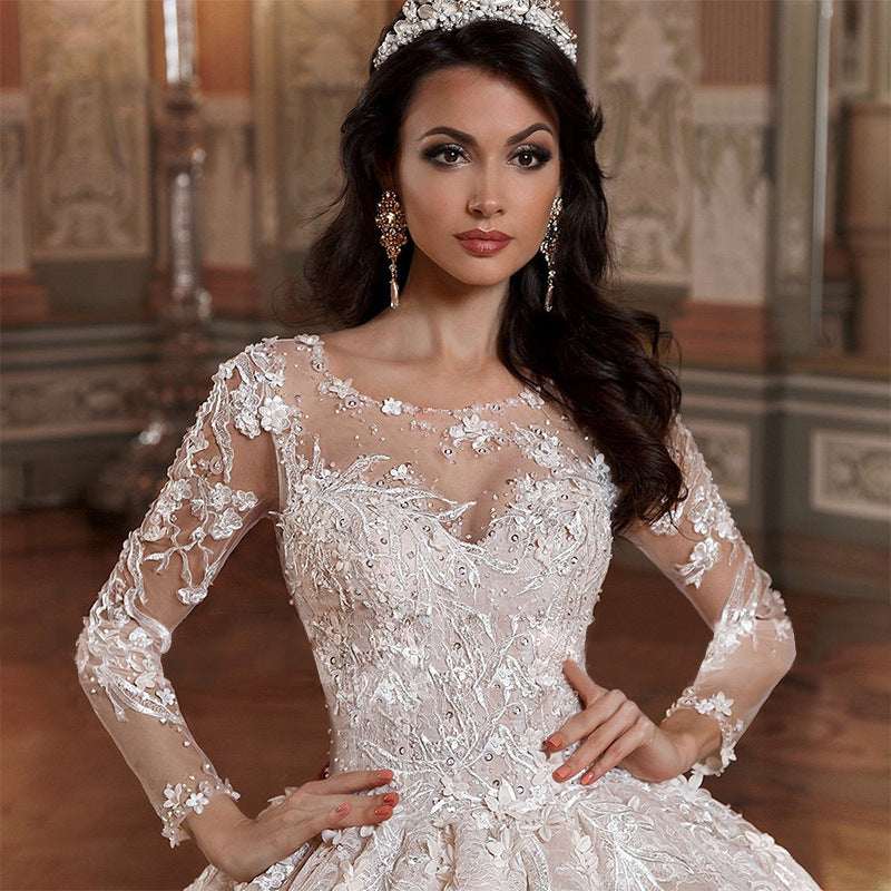 Backless Trailing Wedding Dress | White | US 2–16 & 14W–26W