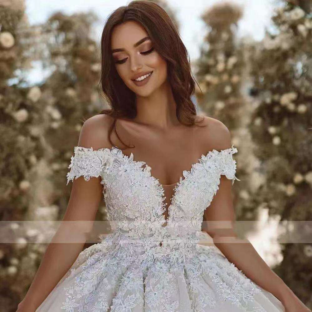 Off-Shoulder Slim Fit Wedding Dress | Ivory White | US 2–16 & 14W–26W
