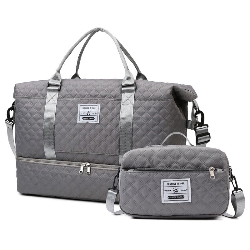 Le Matelassé — Quilted Oxford Crossbody Travel Bag